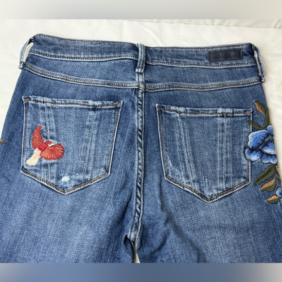 Abercrombie & Fitch Signature Collection Jeans Floral Embroidery - Picture 5 of 12